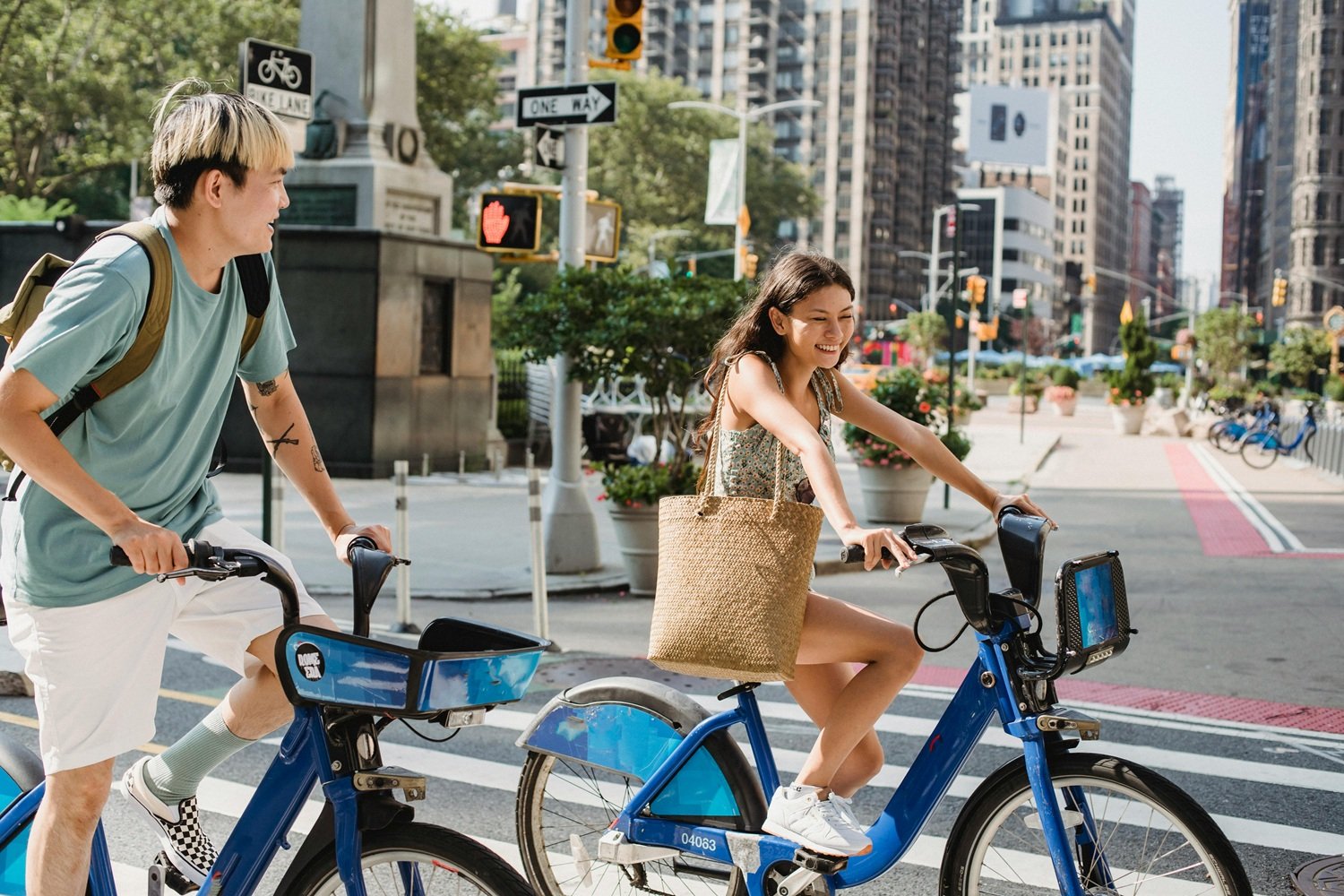 E-Bike Downtown & Greenways